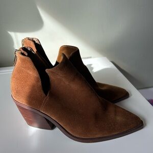 Vince Camuto Brown Suede Ankle Booties Size 8 Block Heel Zip Back